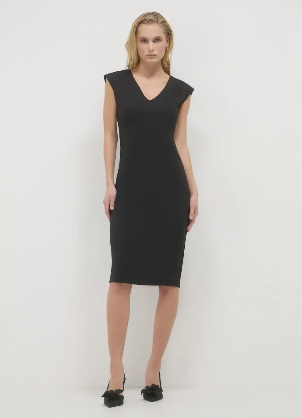 Calliope robe fourreau point milano femme sans manches