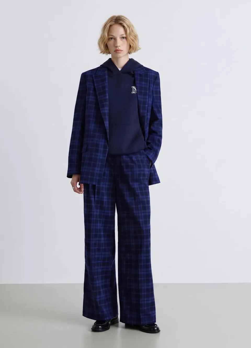 Calliope Pantalon droit à carreaux femme à cordon
