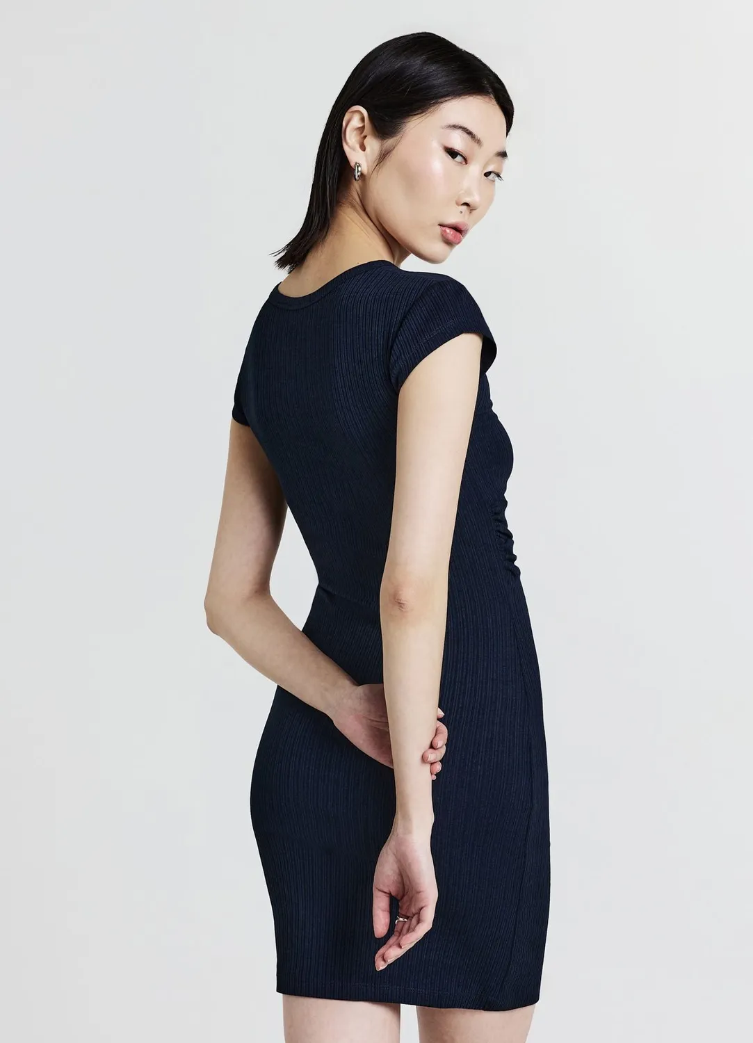 Calliope robe courte côtelée col rond femme