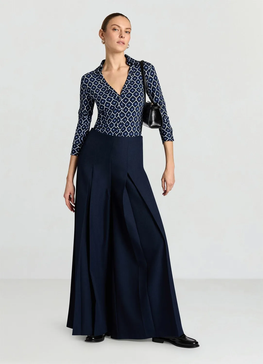 Calliope Chemise ajustée imprimé géométrique chemise femme manches longues