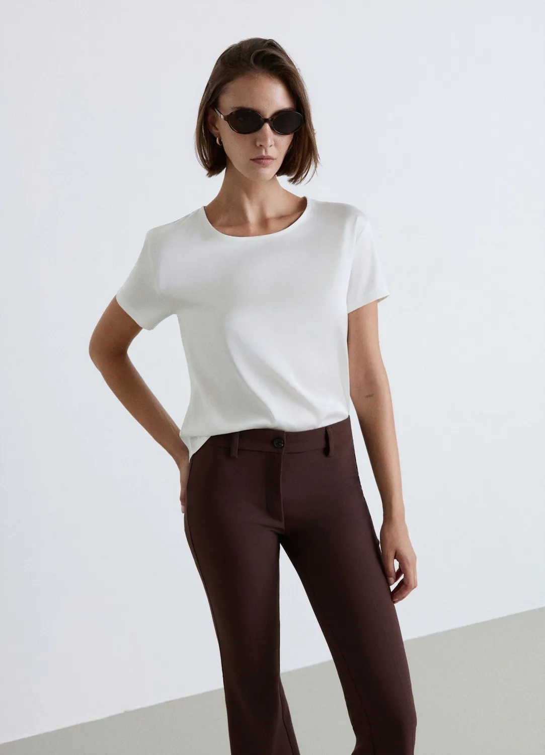 Calliope blouse unie femme col rond manches courtes