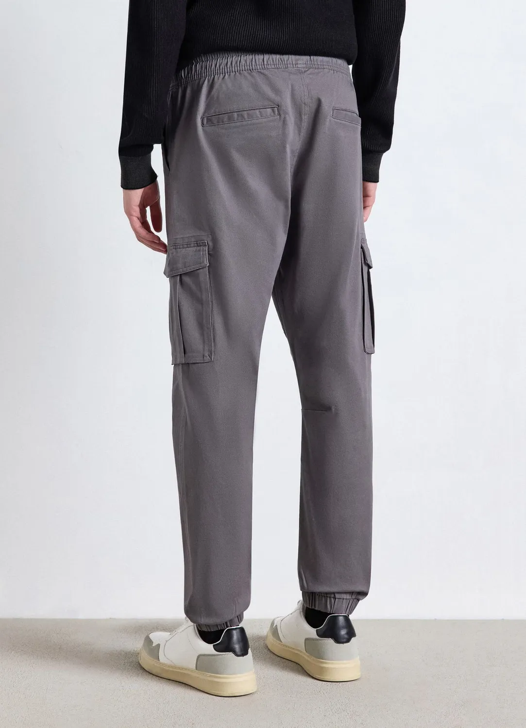 Calliope pantalon jogger cargo homme uni à cordon