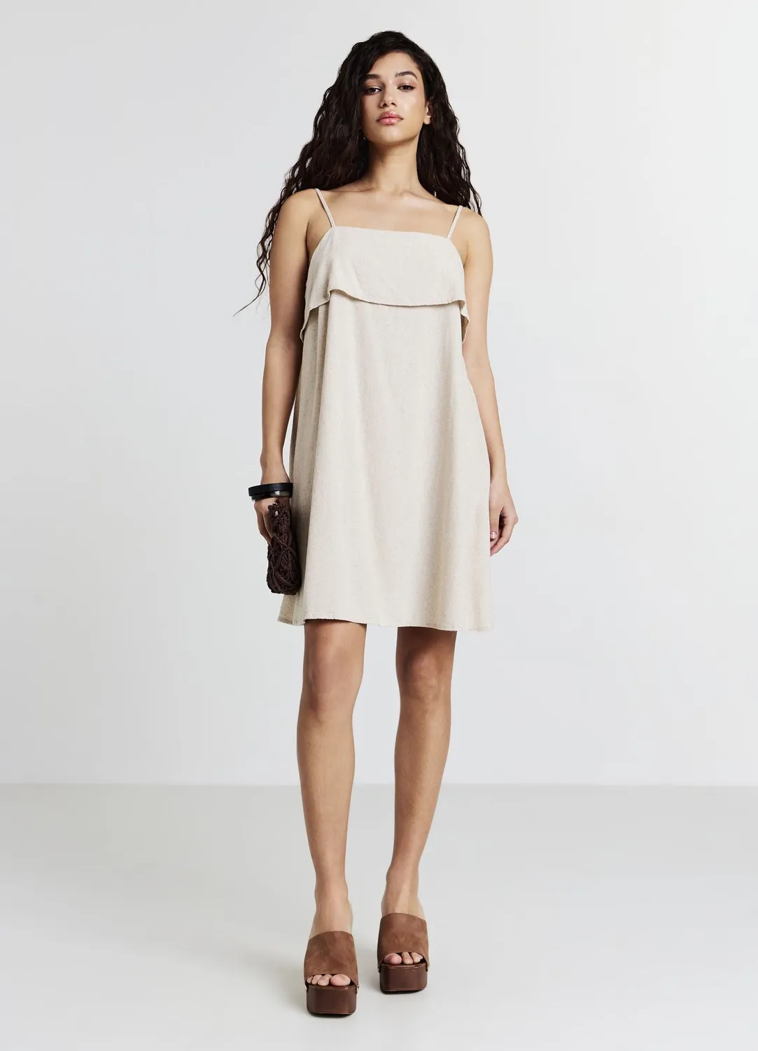 Calliope robe courte femme en lin bretelles fines