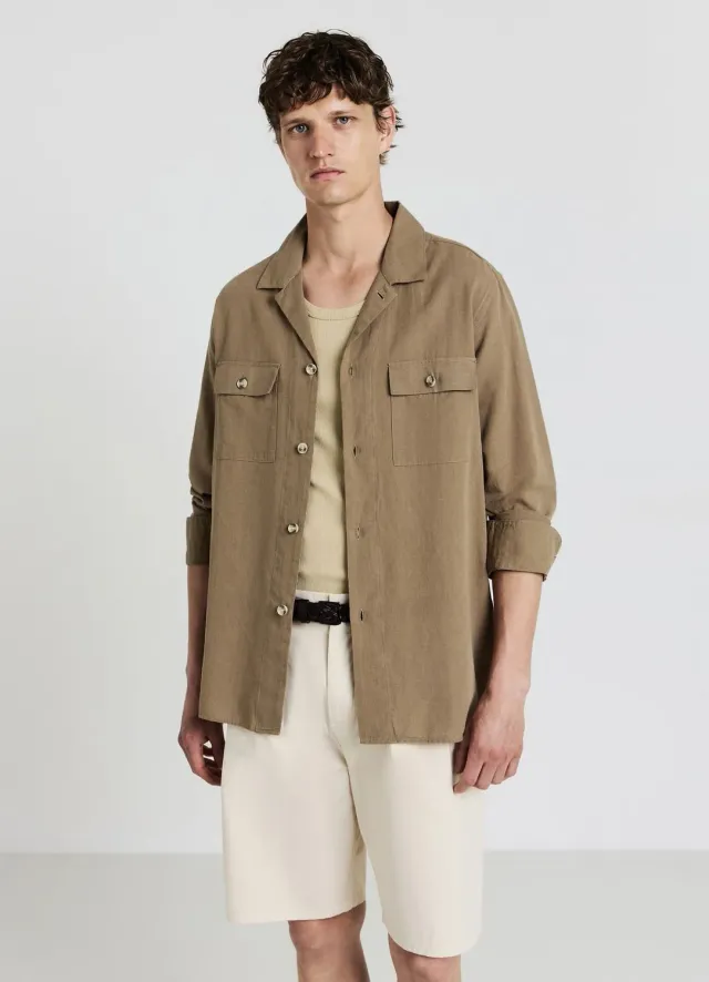 Calliope chemise poches homme coton uni