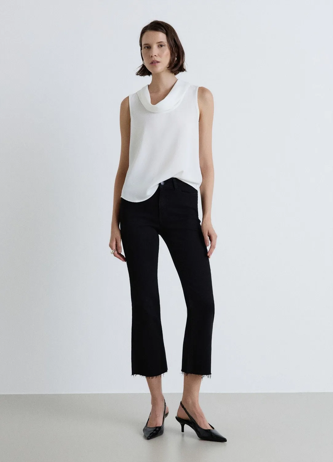 Calliope top col châle femme sans manches uni