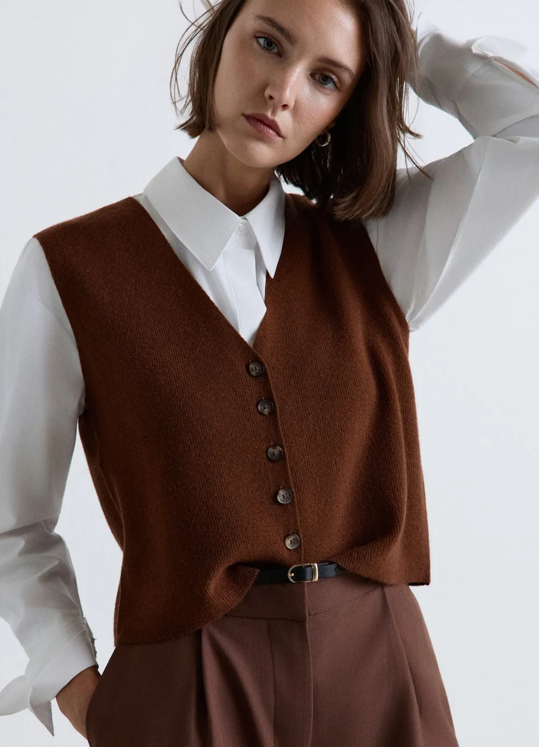 Calliope gilet maille col V boutons femme sans manches