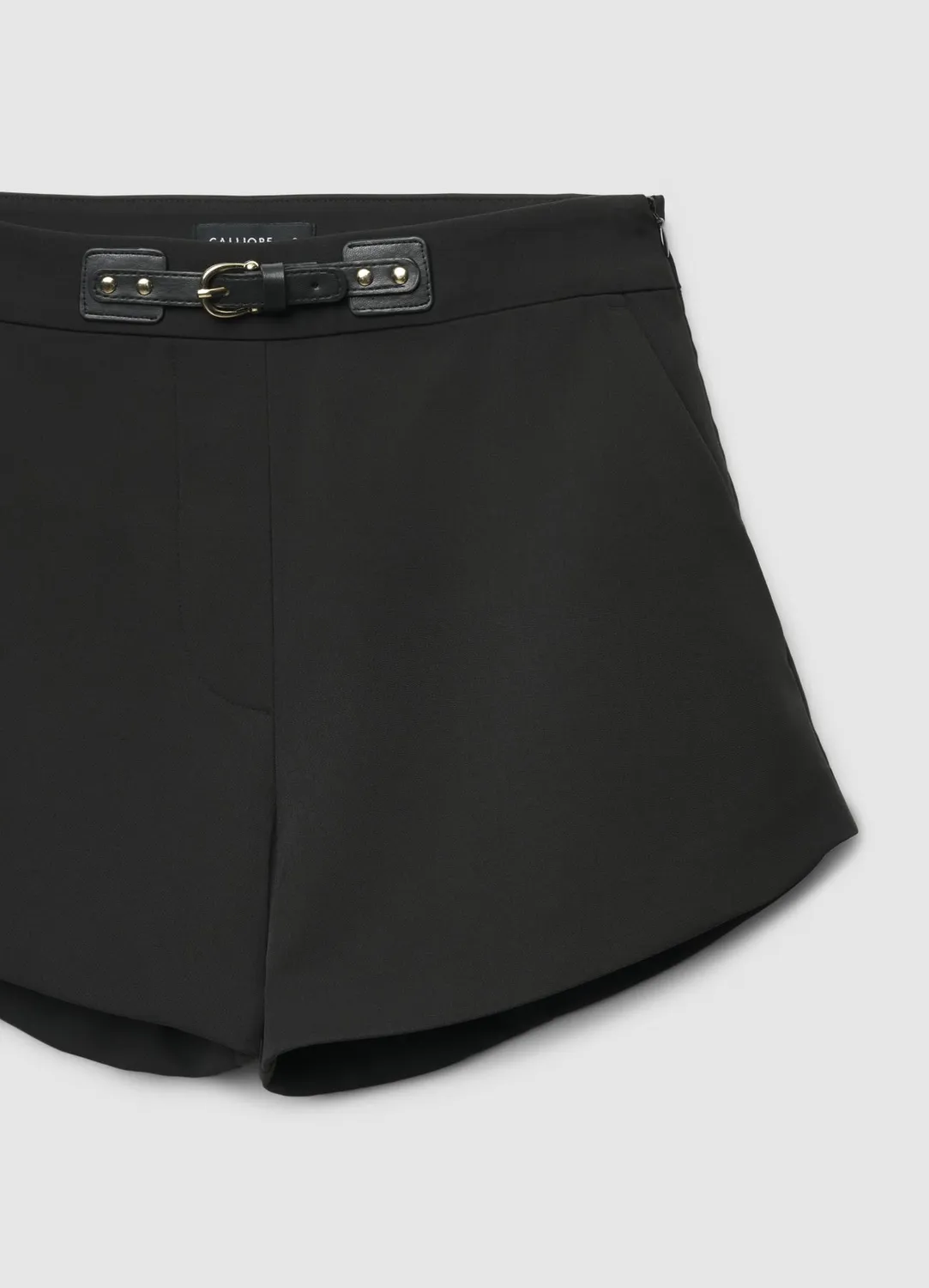 Calliope short détail ceinture femme boucle décorative
