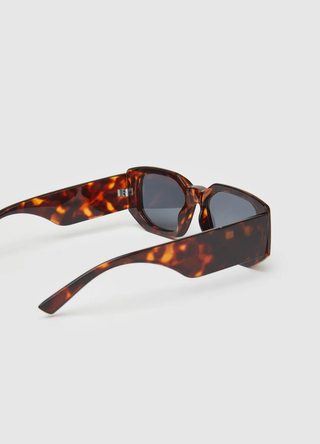 Calliope lunettes rectangulaires lunettes soleil femme