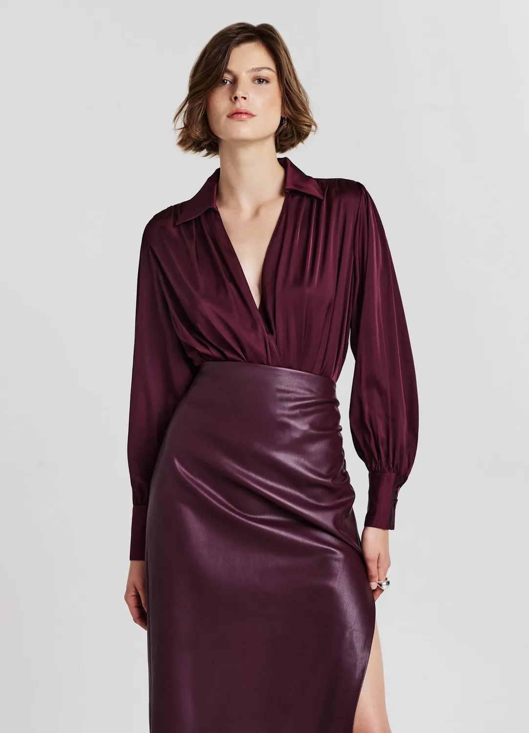 Calliope chemise body satinée manches longues femme