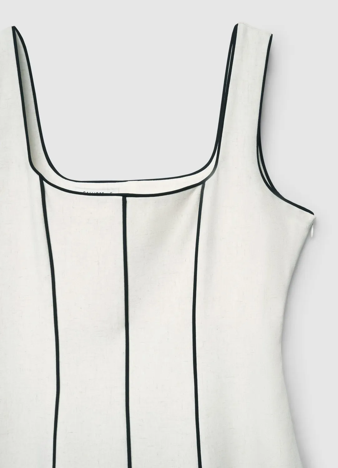Calliope robe courte sans manches col carré contrastée