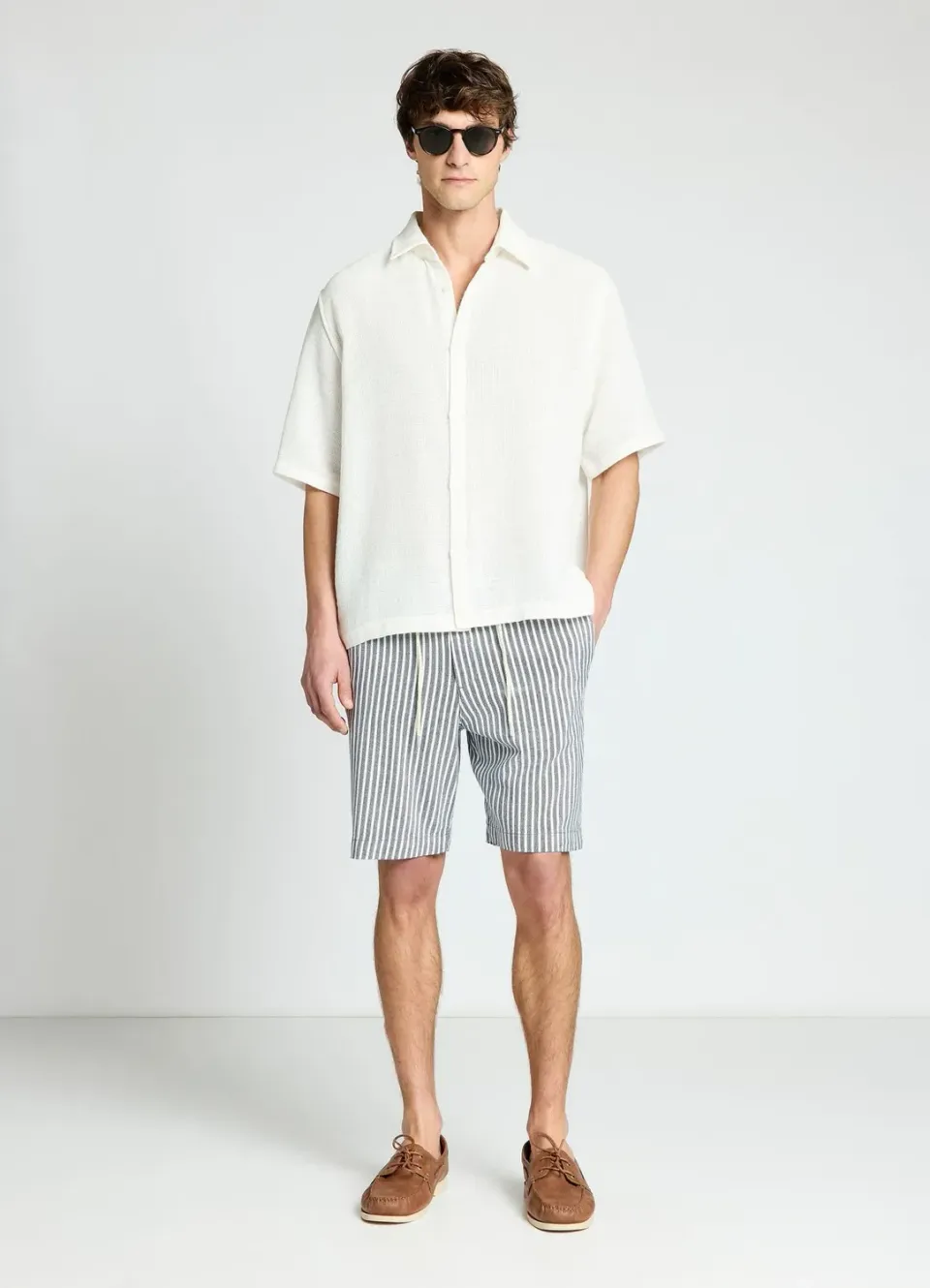 Calliope Boxy chemise homme manches courtes unie