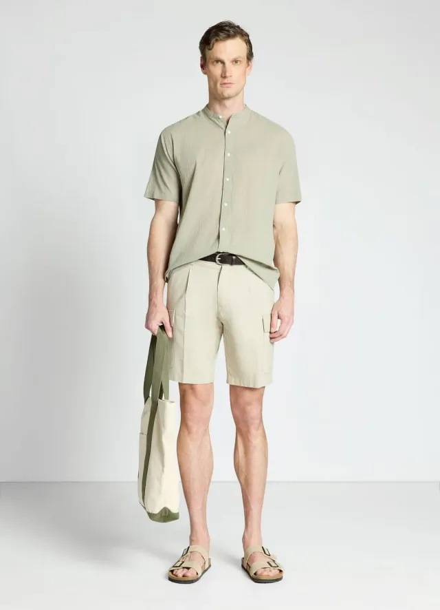 Calliope chemise homme col coréen manches courtes unie