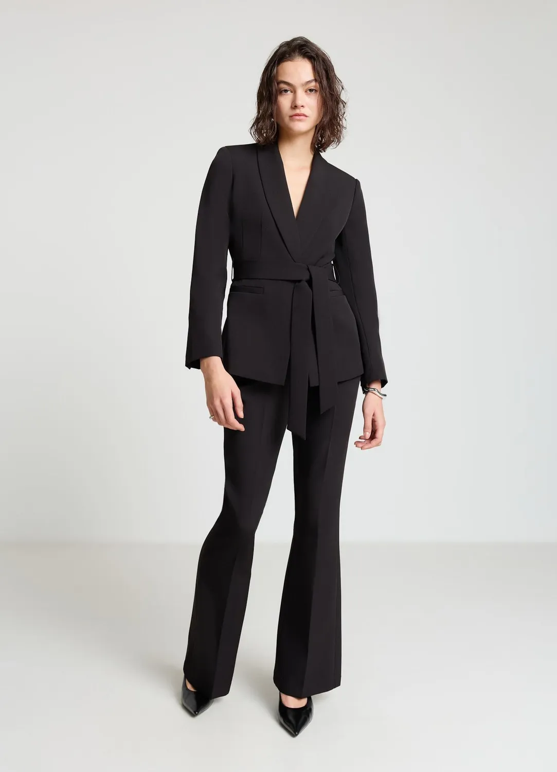 Calliope veste blazer ceinturée femme unie soirée