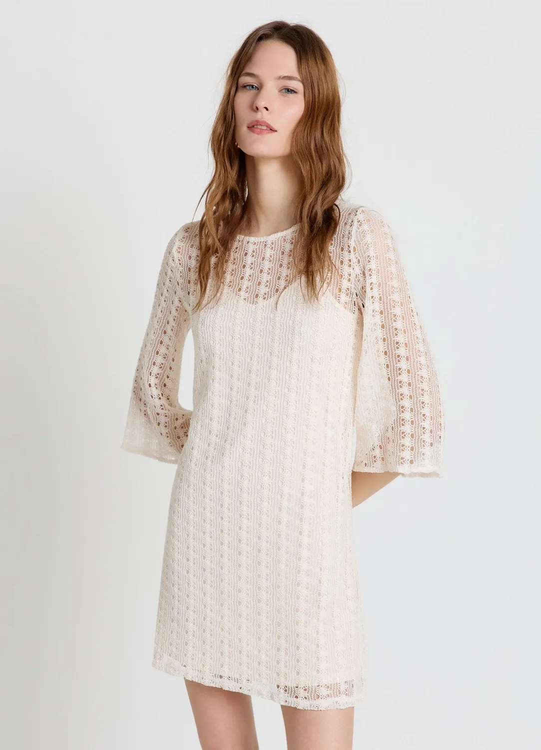 Calliope robe crochet femme mini manches 3/4