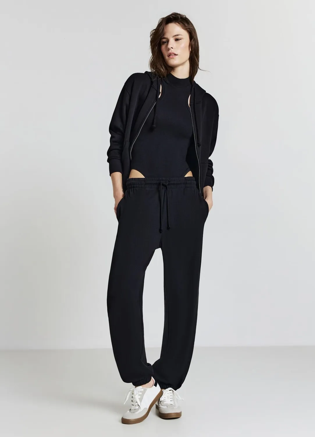 Calliope body épaules dénudées femme col montant