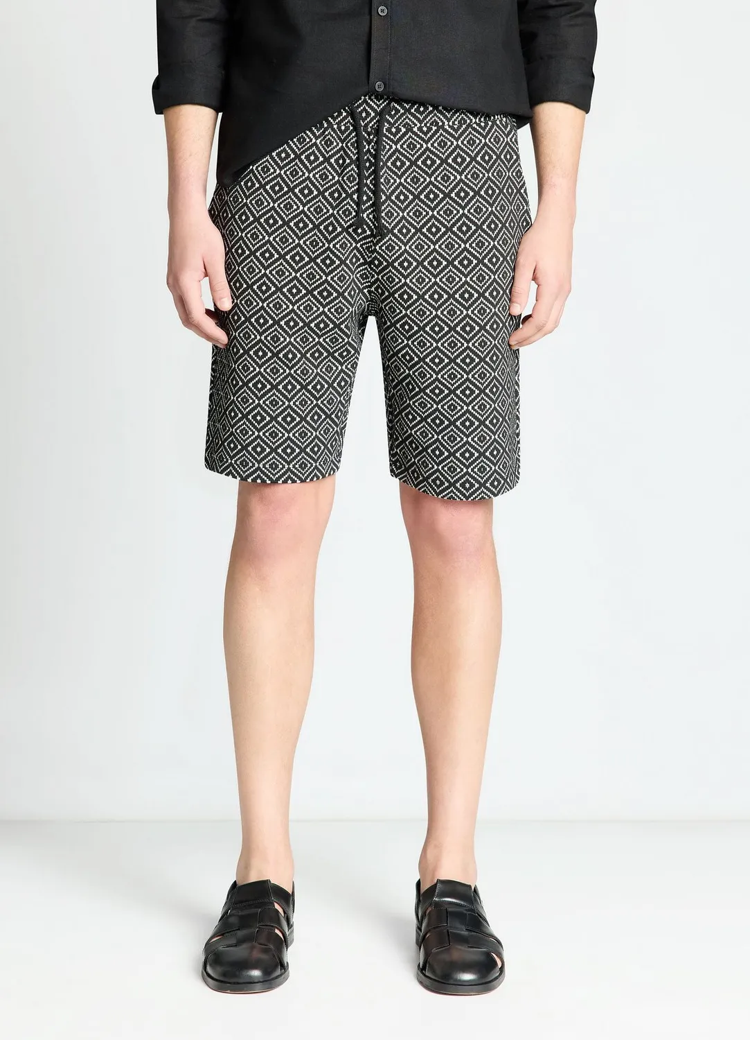 Calliope short sport homme motif géométrique