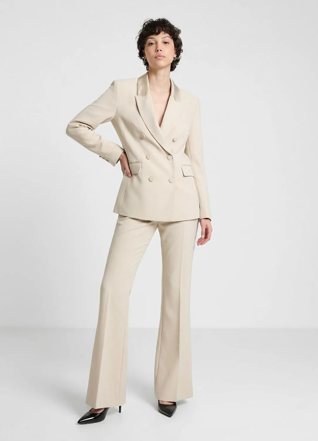 Calliope Veste double boutonnage revers satin femme cérémonie
