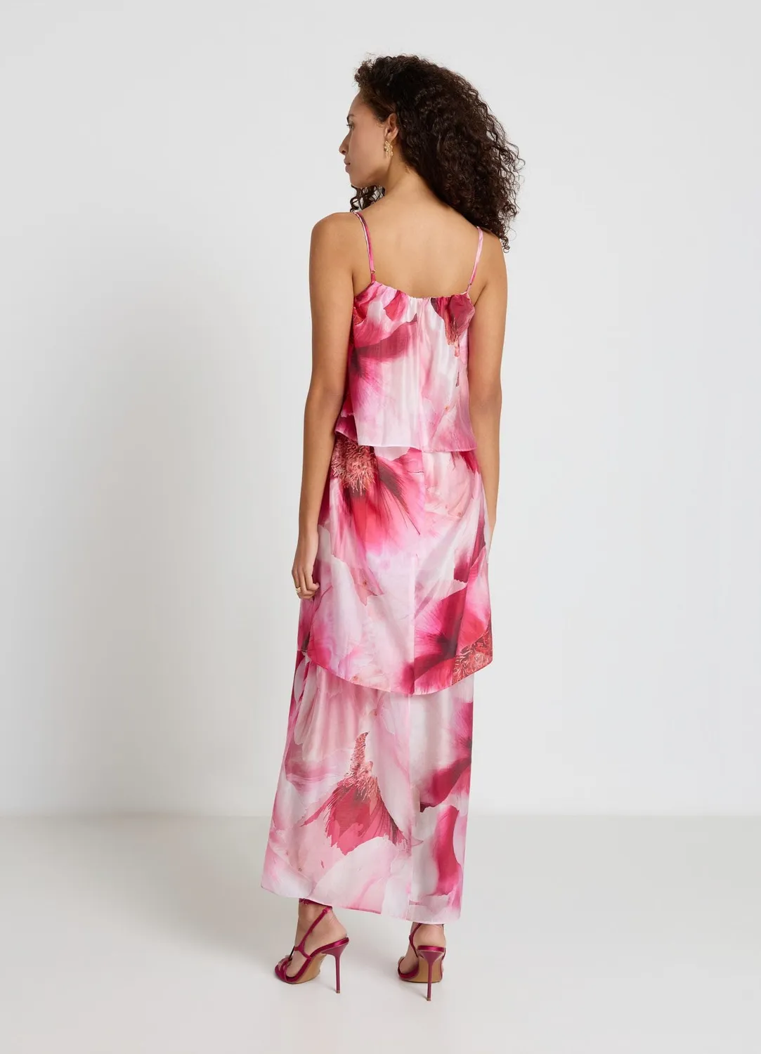 Calliope robe longue femme fleurie à volants