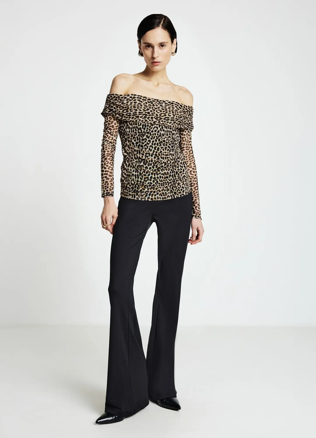 Calliope t-shirt épaules dénudées animalier tulle