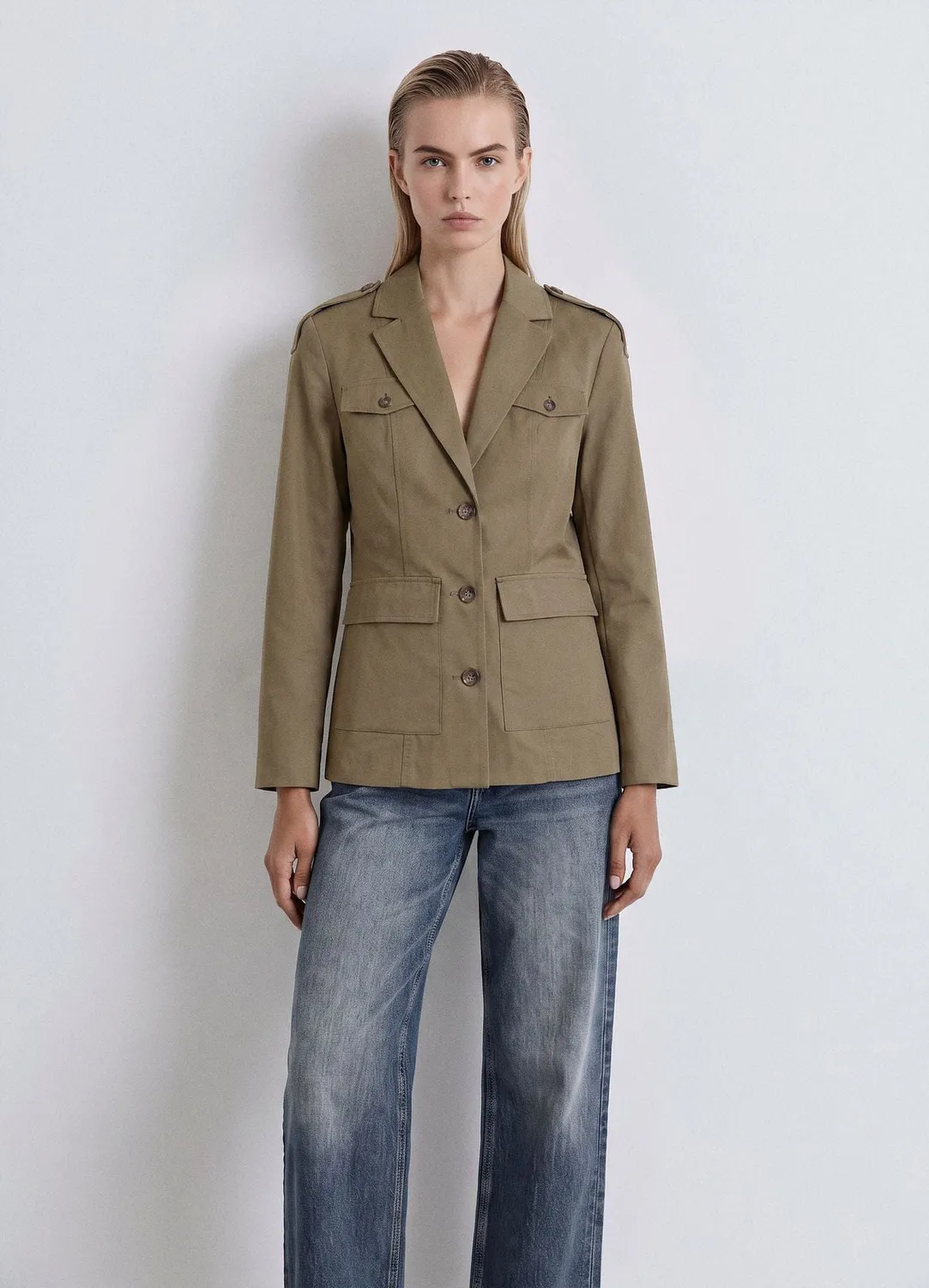 Calliope veste militaire femme poches rabat unie