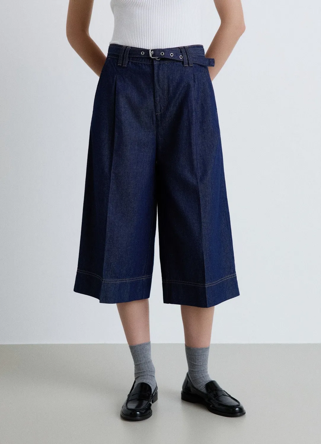 Calliope Bermuda in denim con pieghe short femme taille haute