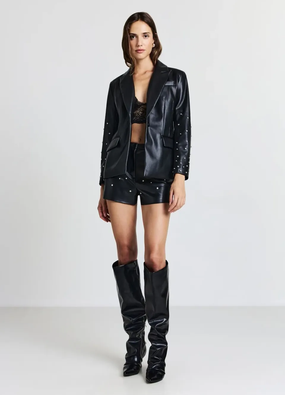 Calliope Short simili cuir strass femme coupe courte