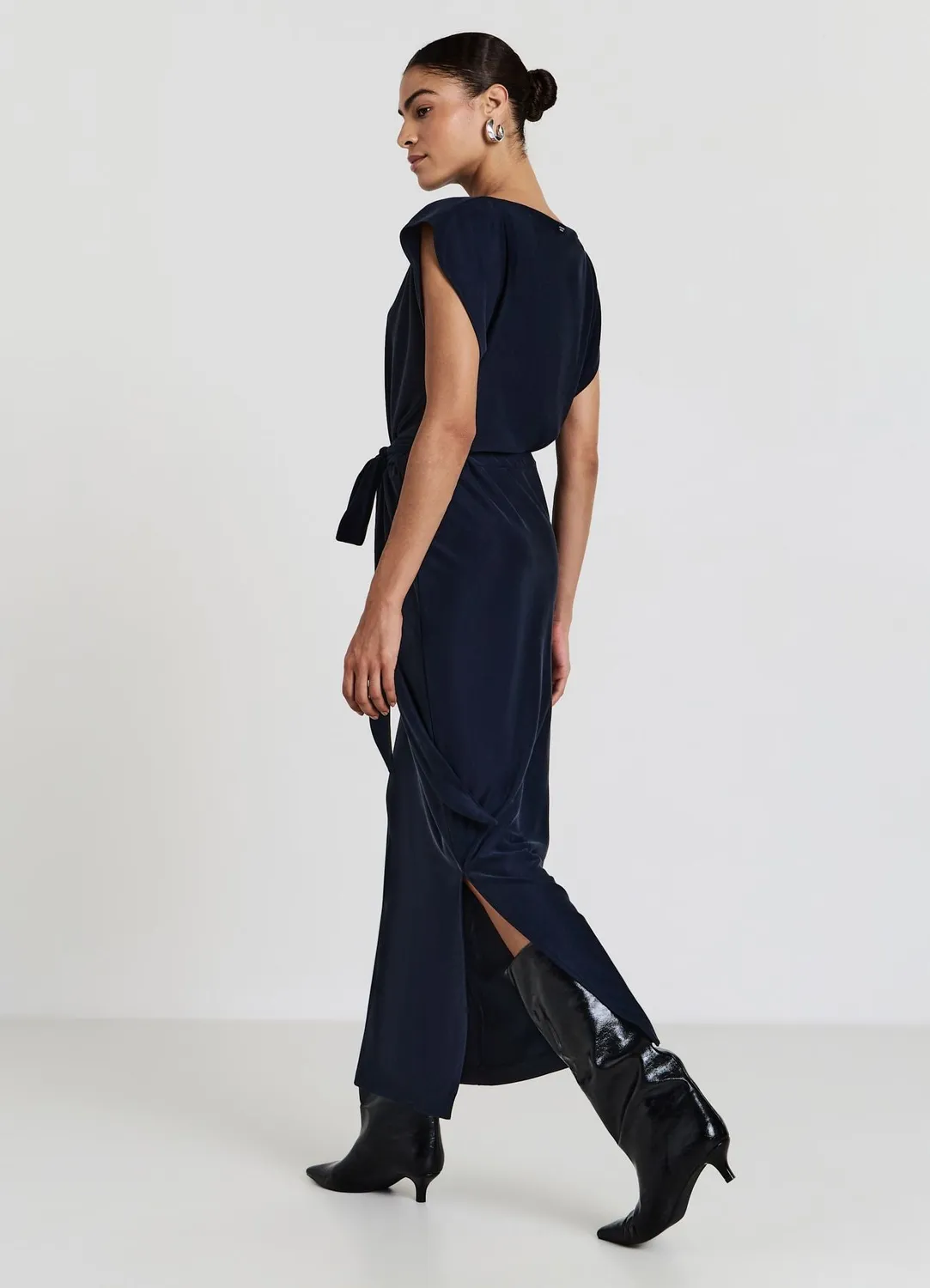Calliope Atelier robe longue à nœud fente latérale