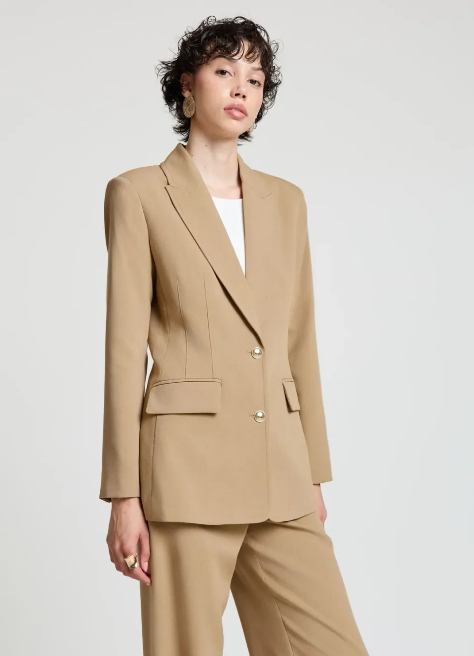 Calliope Veste cintrée blazer femme unie 2 boutons