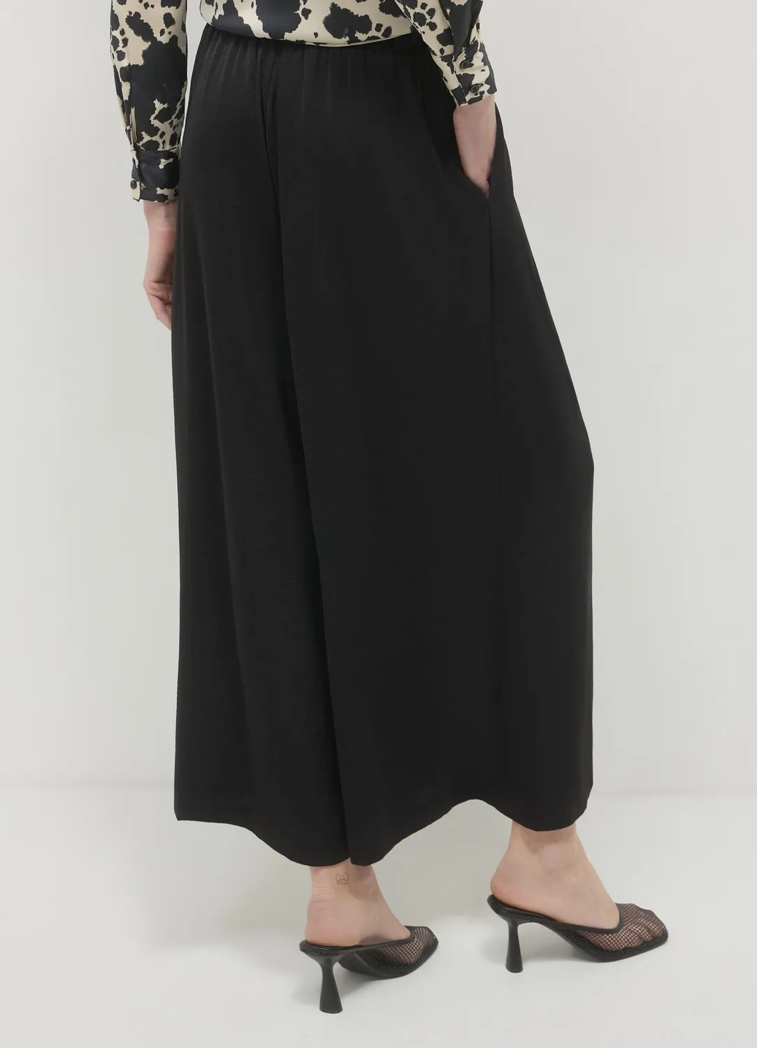 Calliope Jupe-short satinée femme XS/S unie