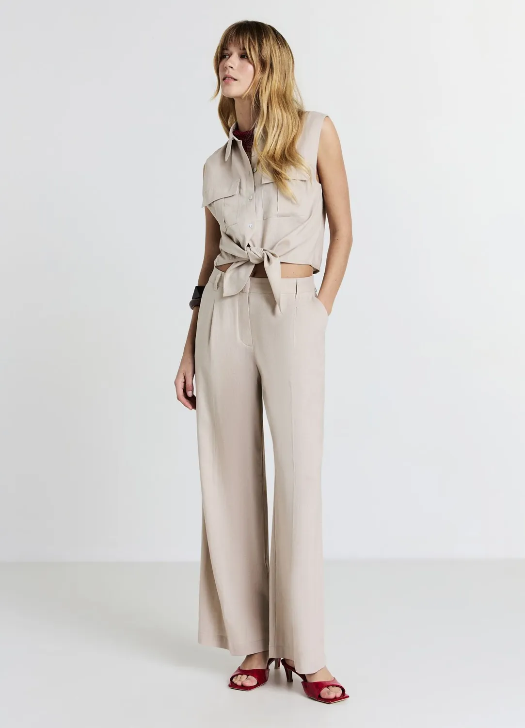 Calliope chemise lin femme nouée sans manches