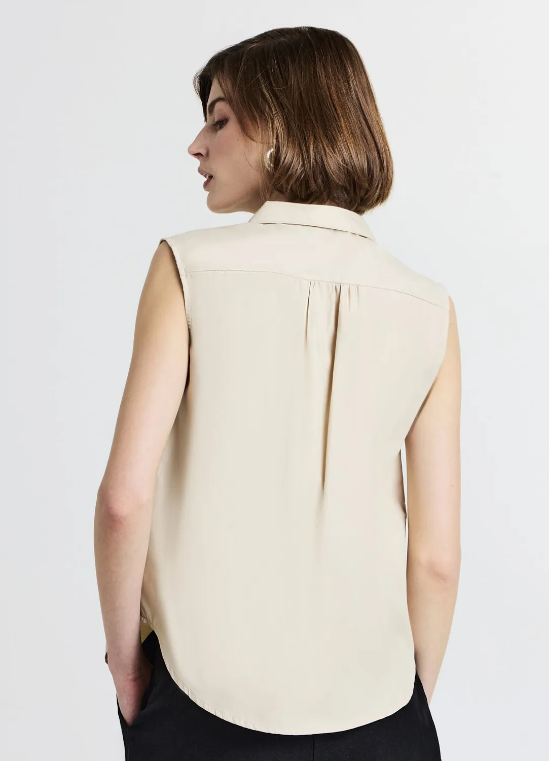 Calliope top col chemise femme sans manches