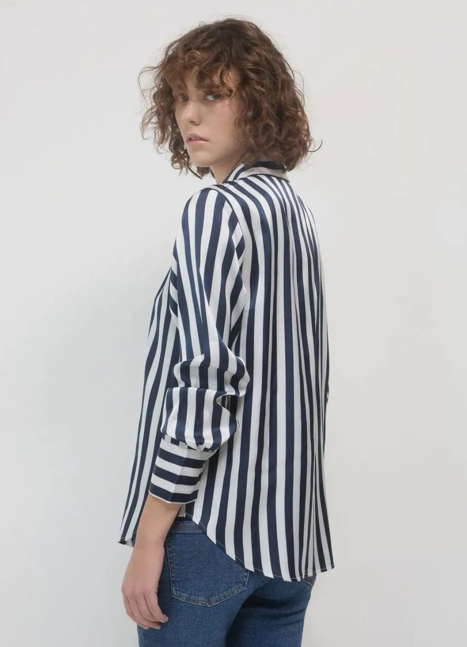 Calliope chemise satinée rayée femme manches longues