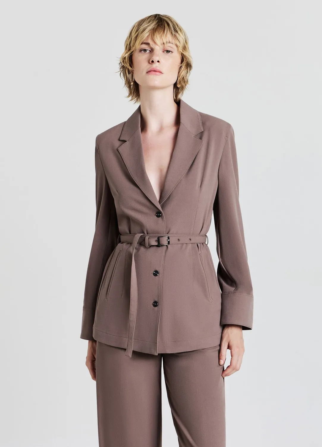 Calliope blazer ceinturé femme poches revers