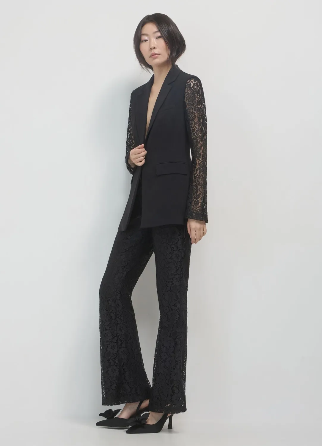 Calliope pantalon femme dentelle regular chic