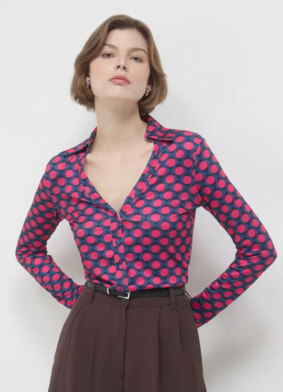 Calliope chemise cintrée femme géométrique manches longues