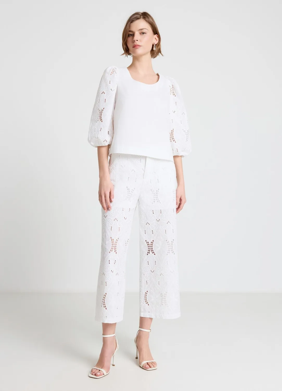 Calliope blouse col large manches ballon broderie