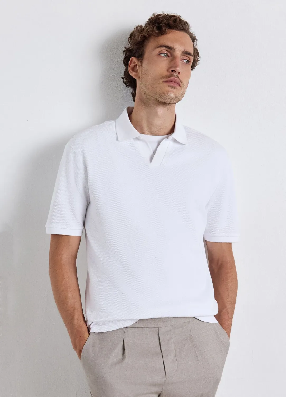 Calliope polo homme uni col V manches courtes regular