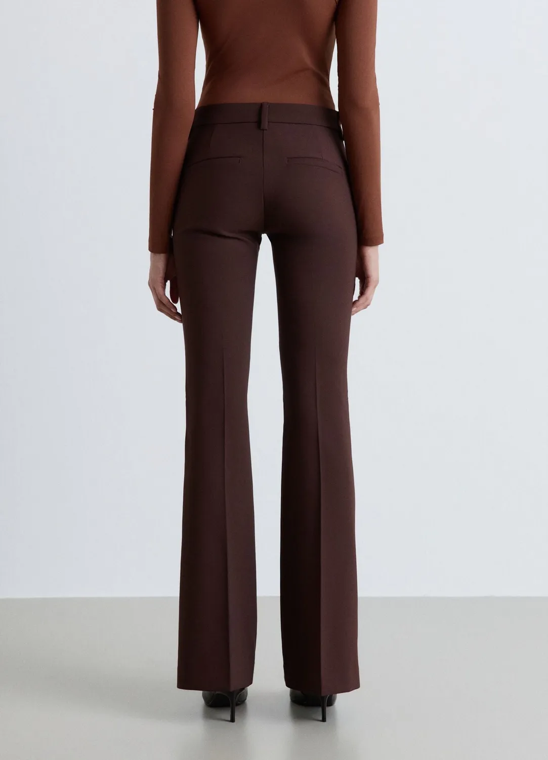 Calliope Flare pantalon femme uni taille moyenne