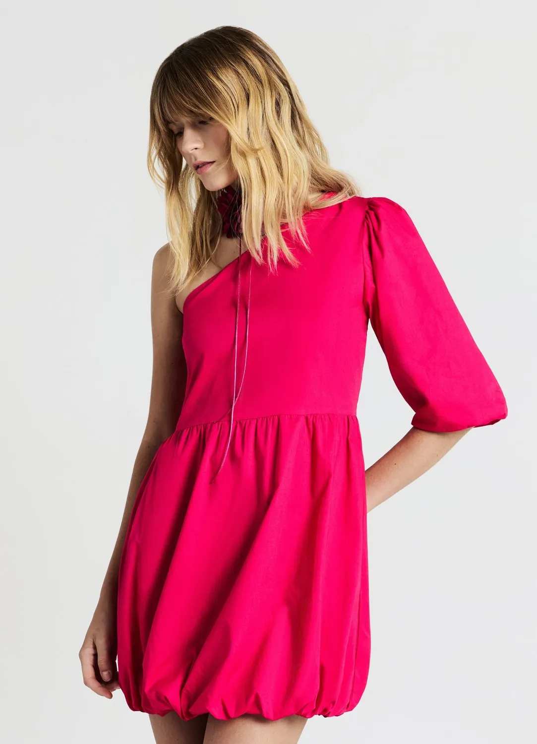 Calliope robe courte monospalla ballon XS-M