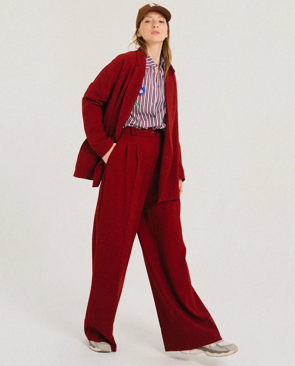 Tinsels Upton Cherry pantalon large crêpe à pinces