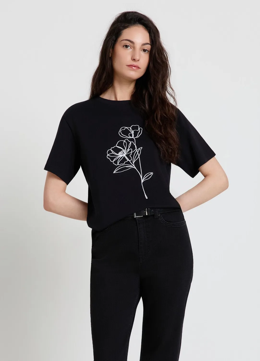Calliope t-shirt broderie fleurs femme col rond