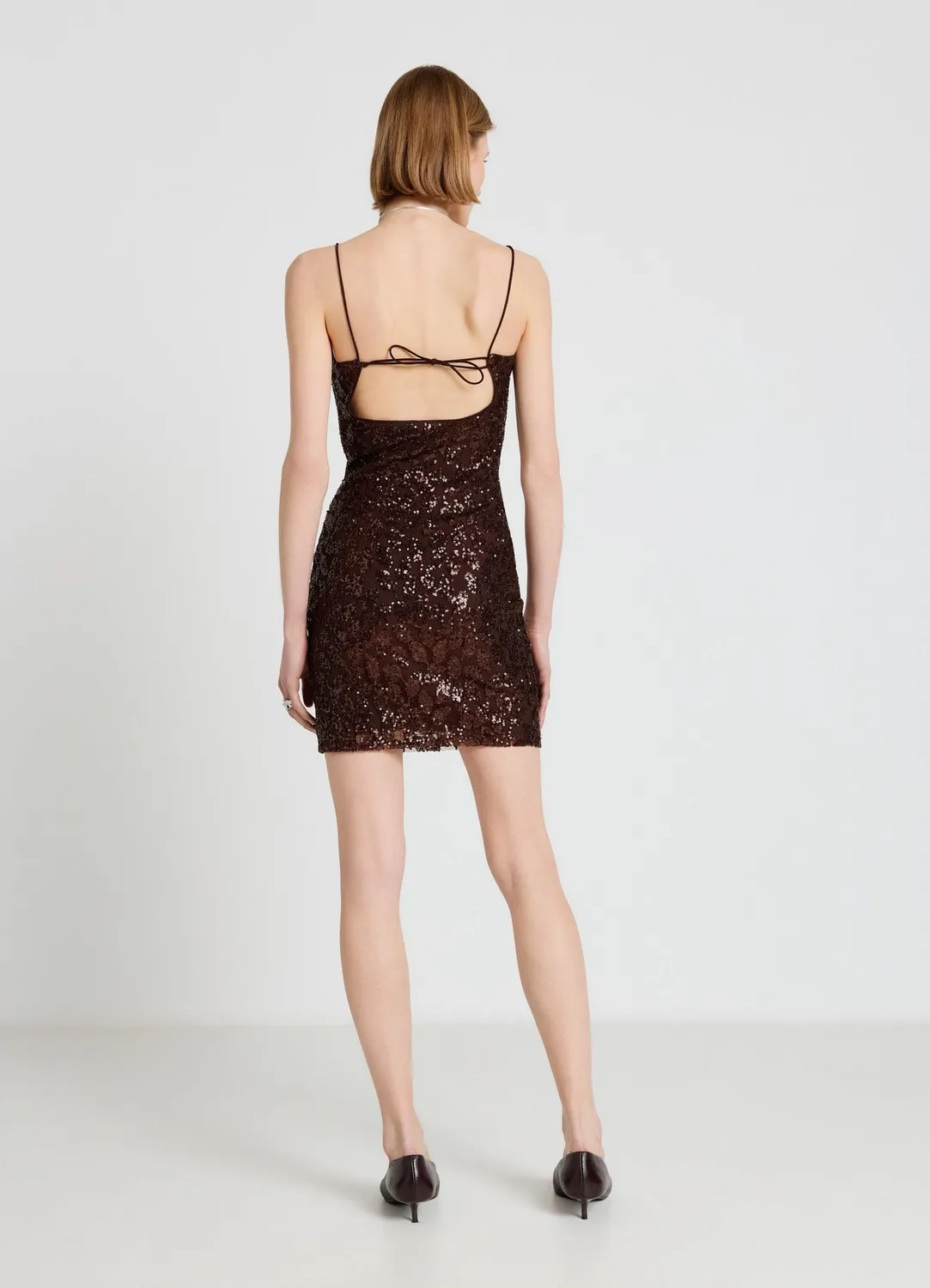 Calliope robe courte paillettes femme dos nu
