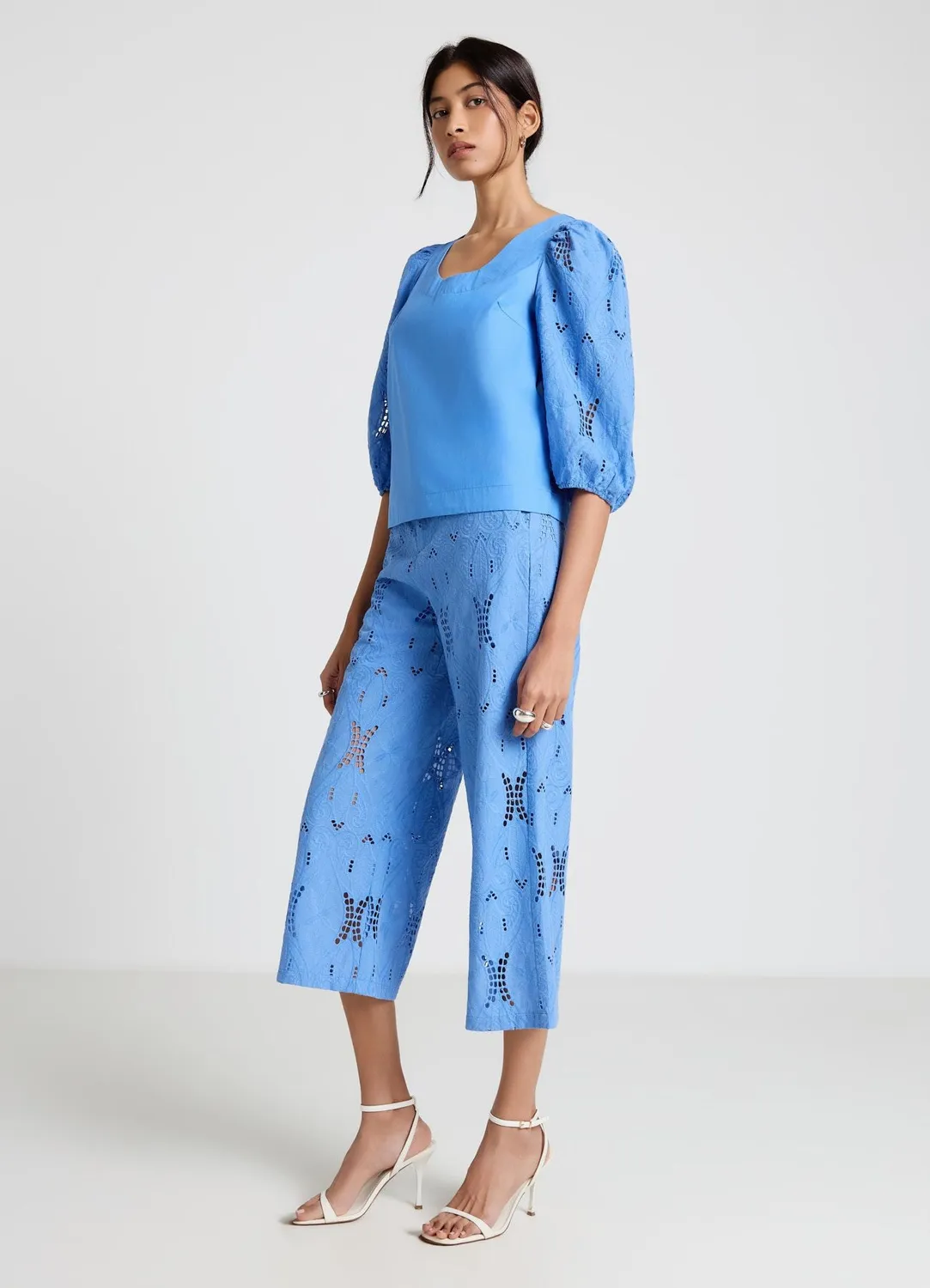 Calliope blouse unie broderie manches 3/4 femme