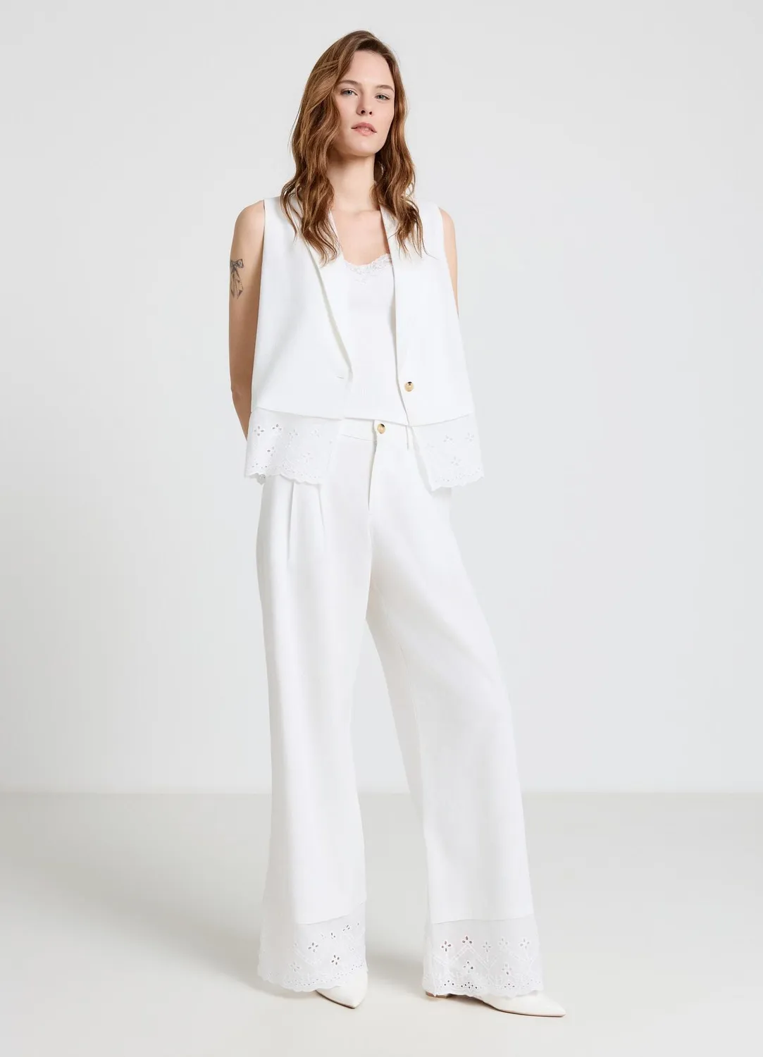Calliope pantalon palazzo femme volant broderie