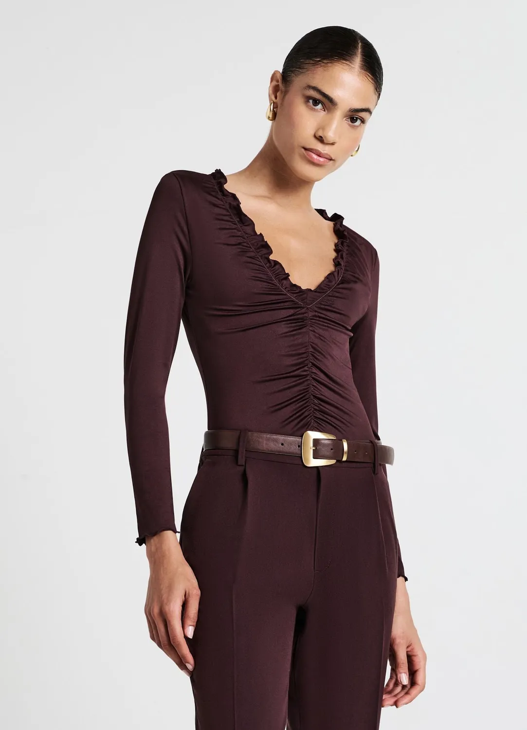 Calliope body froncé volant col V femme