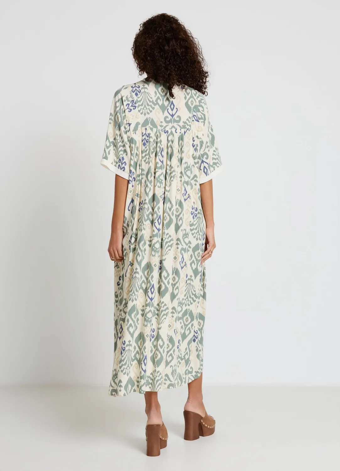 Calliope robe longue col V imprimée femme