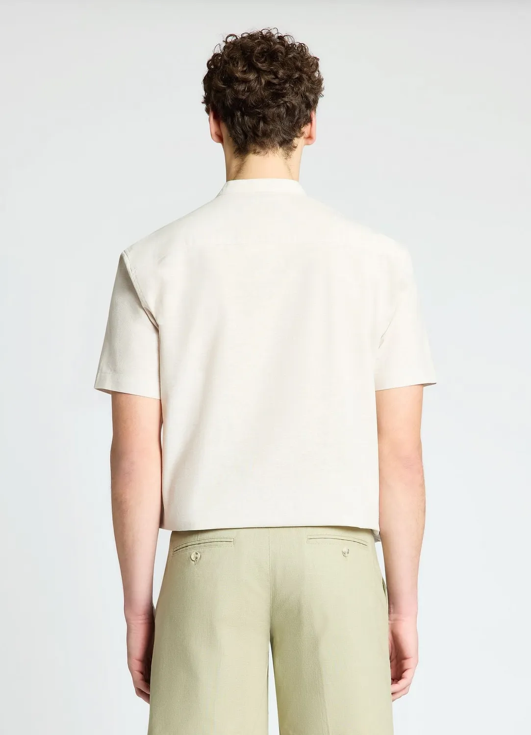 Calliope chemise col mao homme lin manches courtes