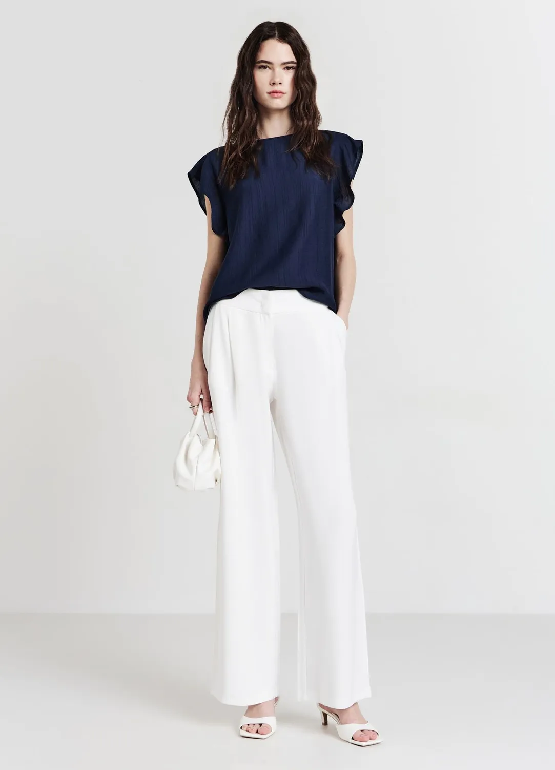 Calliope blouse femme unie manches volants regular