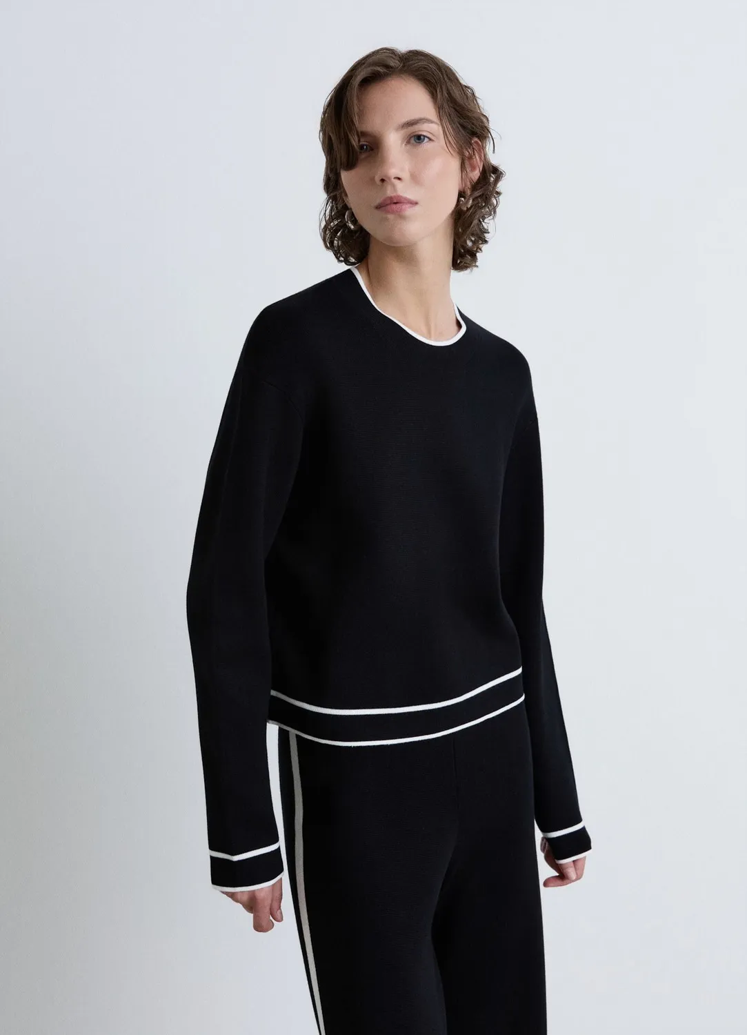 Calliope Pull femme col rond profils contraste
