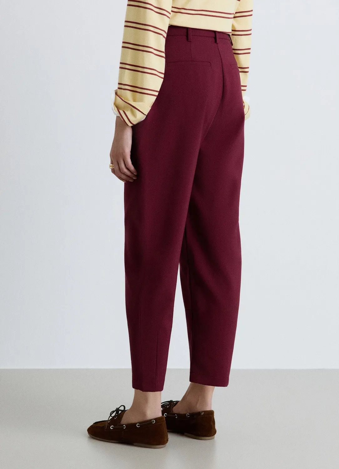 Calliope Balloon pantalon femme carotte taille haute uni